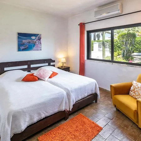 Casa Rouxinol Willa *
