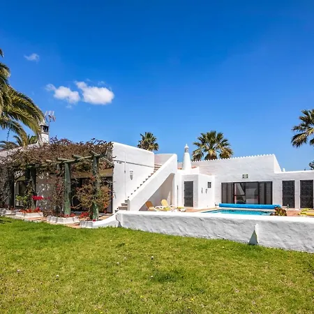 Casa Rouxinol Villa *